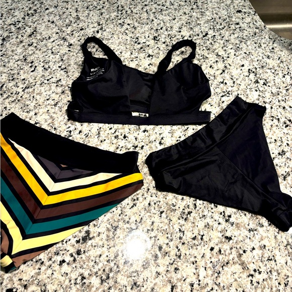 NWOT RVCA 3 piece bundle! - Picture 2 of 2